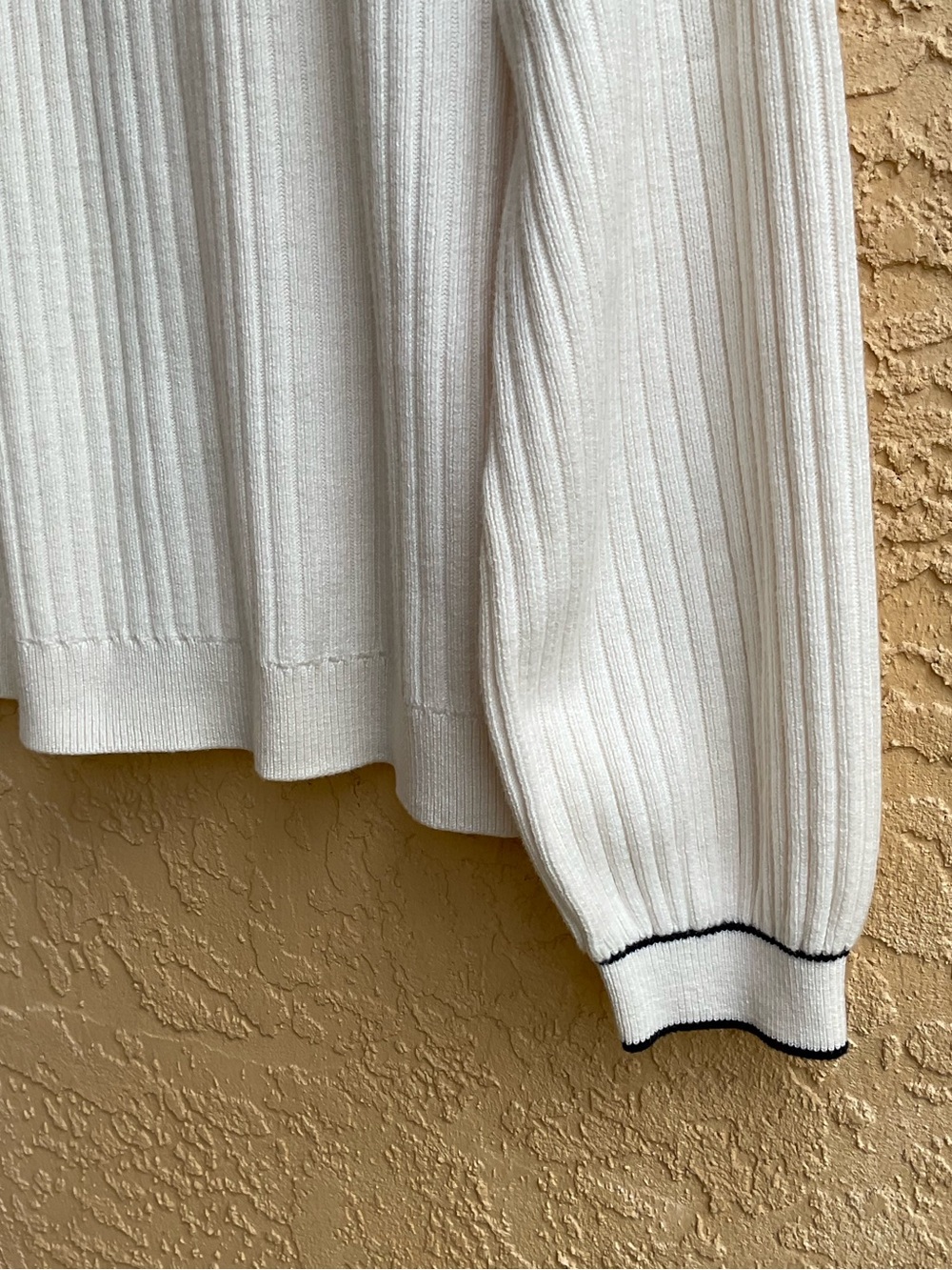 Talbots Ivory Pearl Button V-Neck cardigan W/ Black Stripe Trim SZ LP - Picture 10 of 16